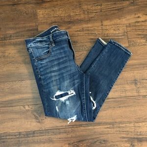 AE cropped jeans